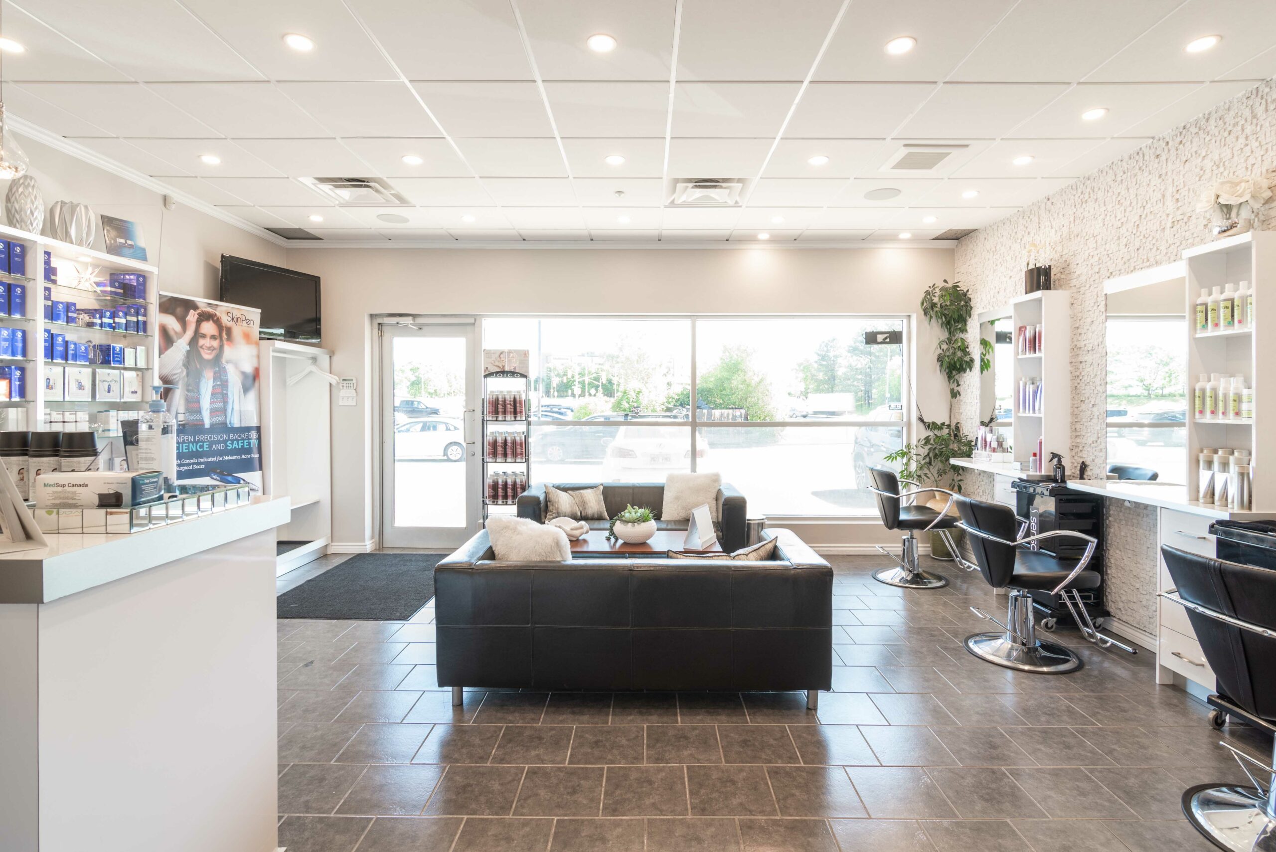 Clinic's Gallery - MC Laser Clinic & Salon Clinic's Gallery - MC Laser Clinic & Salon